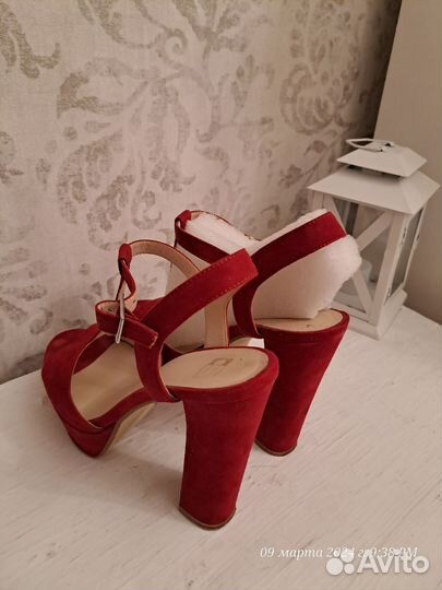 Босоножки Calipso 37р, красные, б/у