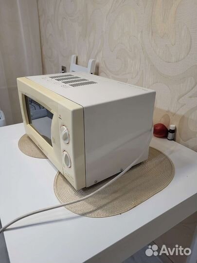 Микроволновая печь Supra