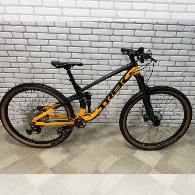 Велосипед Trek Fuel EX 7 29''