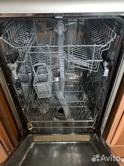 Посудомоечная машина на запчасти hotpoint ariston