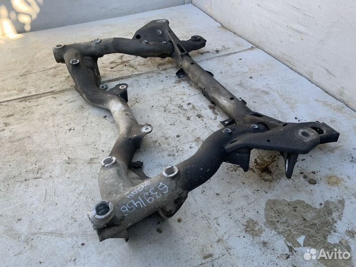 Балка подмоторная (подрамник) Mercedes W204 C