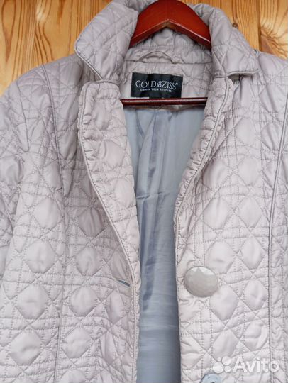 Женское осеннее пальто