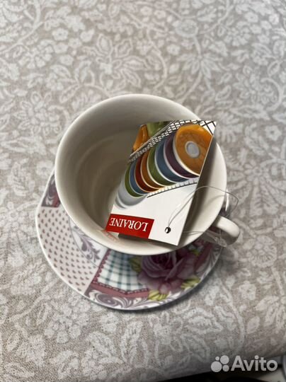 Чайные чашки с блюдцами новые 2 шт