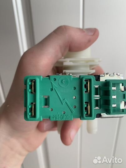 Клапан подачи воды Bosch