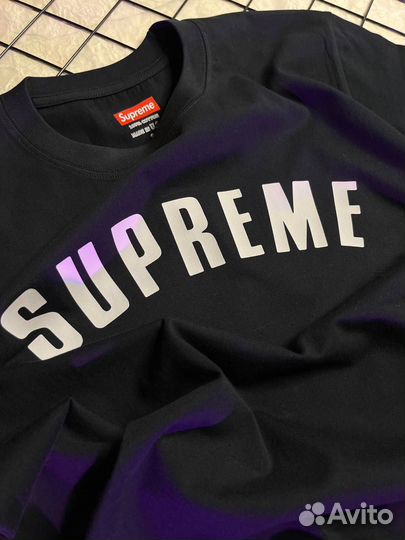 Футболки supreme