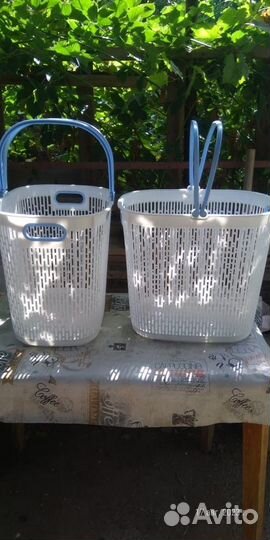 Ведро пластиковое с крышкой