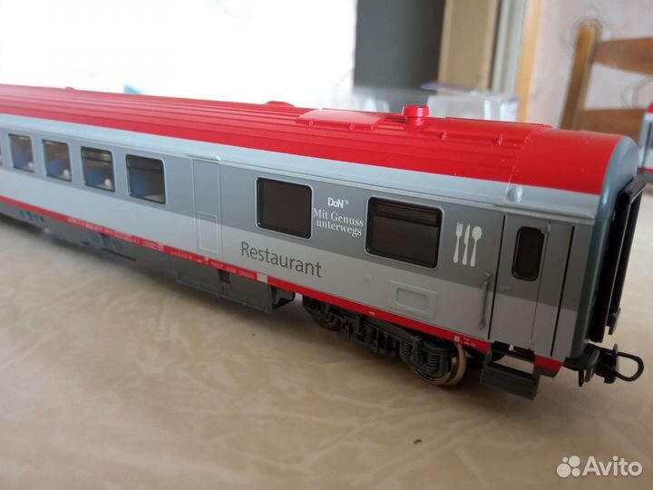 Модель вагона-ресторана roco