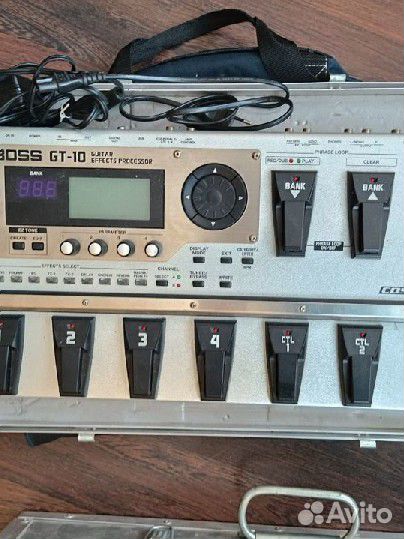 Процессор для электрогитары Boss GT-10