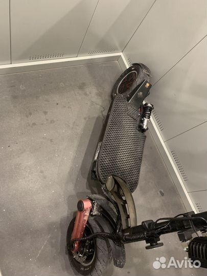 Электросамокат kugo g-booster