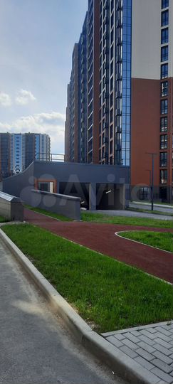 Машиноместо, 14 м²