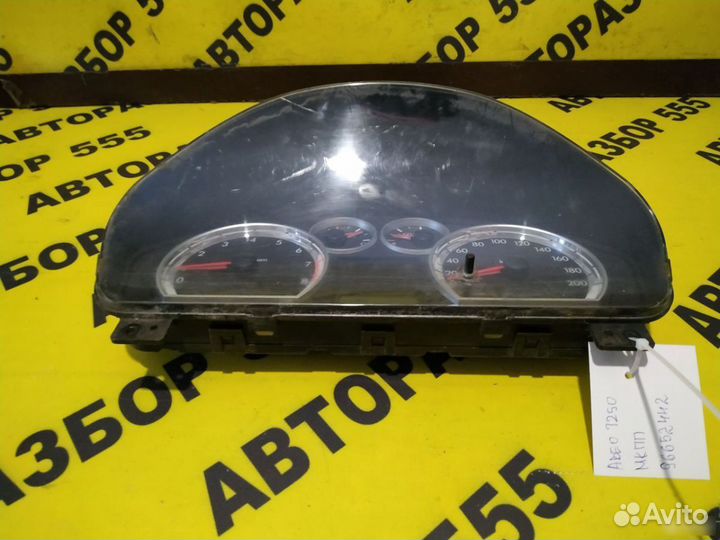 Chevrolet Aveo T250 Панель приборов 96652442