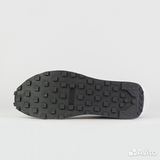 Nike Waffle Daybreak x sacai Multi-color