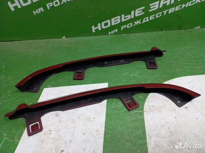 Ресничка передняя Лада 2115