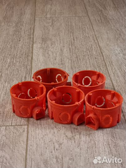 Подрозетники 5шт