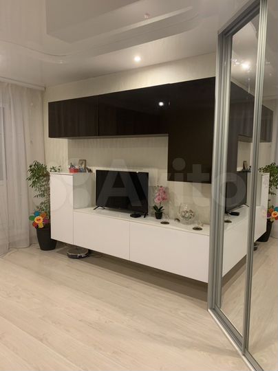 2-к. квартира, 66,3 м², 9/9 эт.