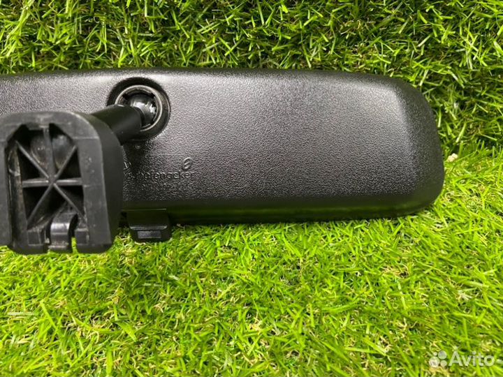 Зеркало заднего вида салонное Hyundai Ix35 LM D4FD