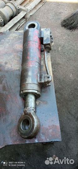 Гидроцилиндр отвала эо3323