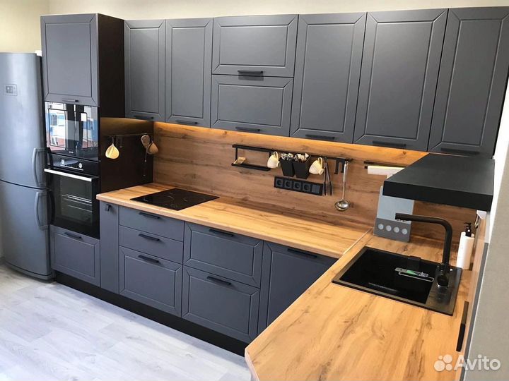 Кухонный гарнитур готовый в наличии