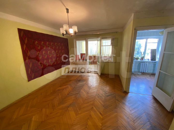 2-к. квартира, 46 м², 3/5 эт.