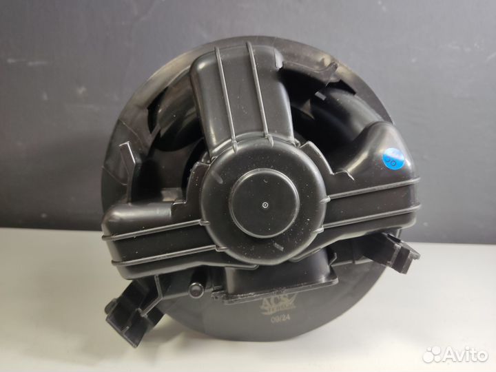 Мотор отопителя RN Logan, Largus без кондиционера