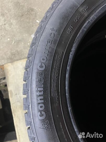 Continental ContiIceContact 215/55 R17