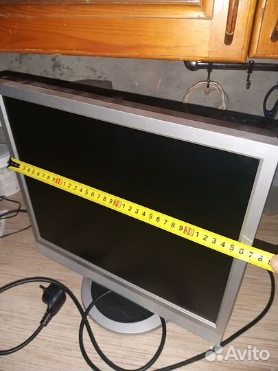 Монитор Samsung