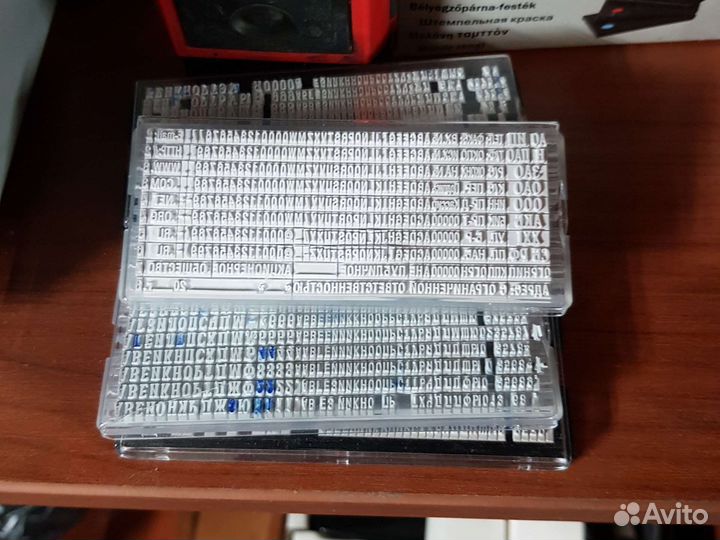 Печати самонаборные,оснастки для печатей