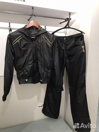 Спортивный костюм женский