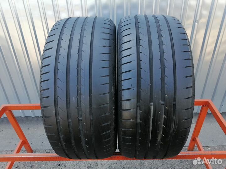 Goodyear EfficientGrip 235/50 R17 96W