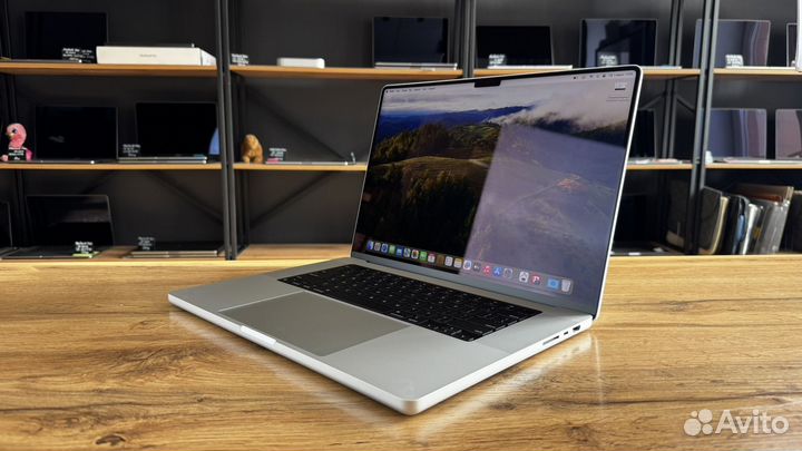 Macbook pro 16 m1 pro 16 1tb новый (1 цикл)