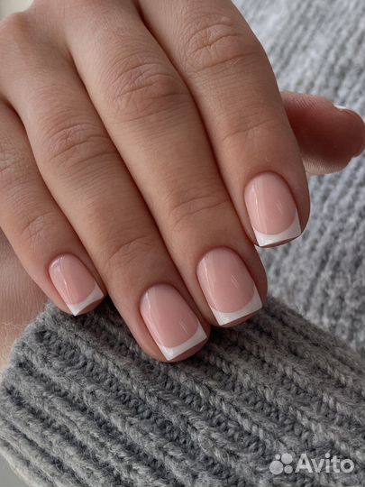 Маникюр /педикюр/брови