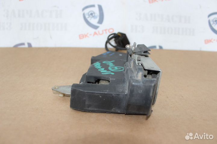 Замок передней правой двери Jaguar XJ X300 95г