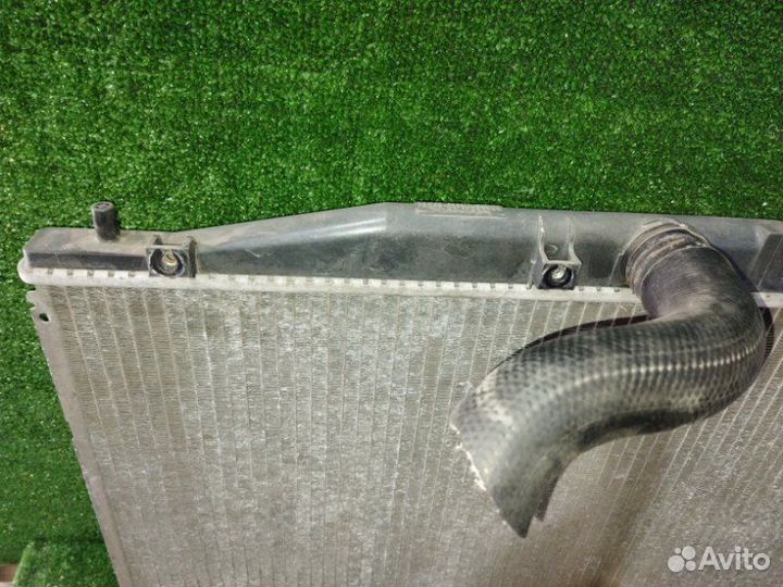 Радиатор двигателя / радиатор основной Honda