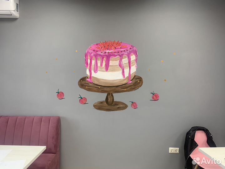 Художник, роспись стен