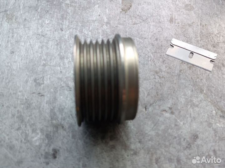 Обгонная муфта генератора