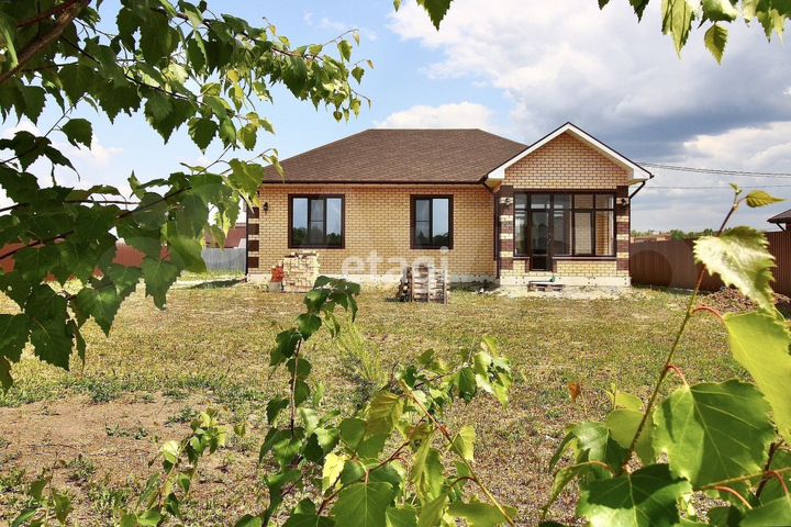 Дом 112,7 м² на участке 10,4 сот.