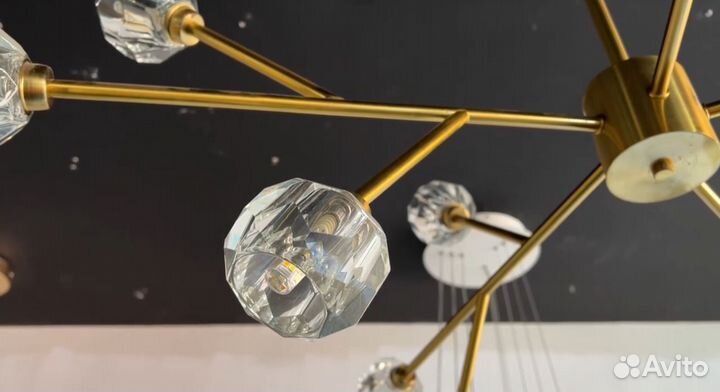 Современная потолочная люстра