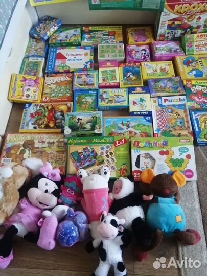 Детские развивающие игрушки пакетом