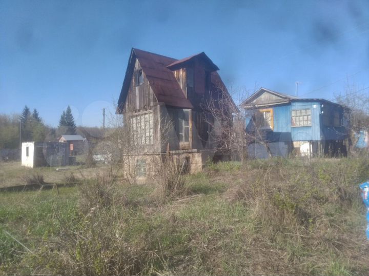 Дача 16 м² на участке 4 сот.