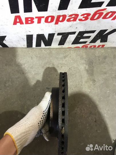 Тормозной диск передний Chevrolet Lacetti