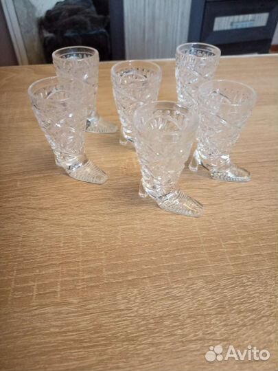 Набор ваза и рюмки