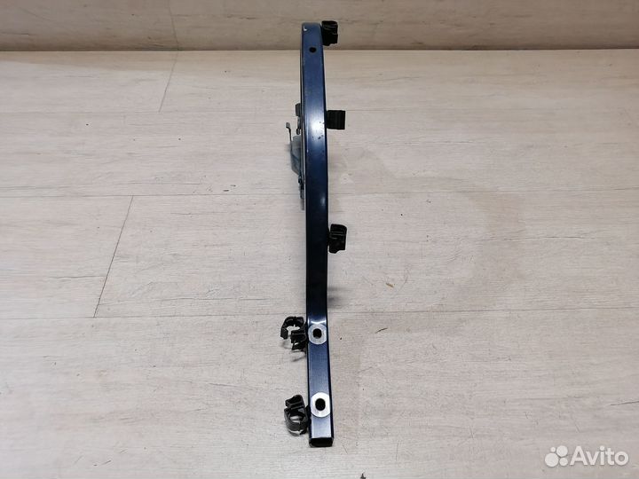 Петля багажника левая Hyundai Solaris Солярис