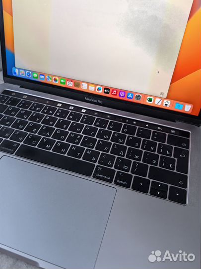 Macbook pro 13 2017 touch bar 512 gb