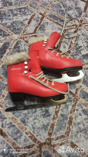 Коньки фигурные