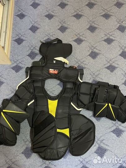 Вратарский нагрудник