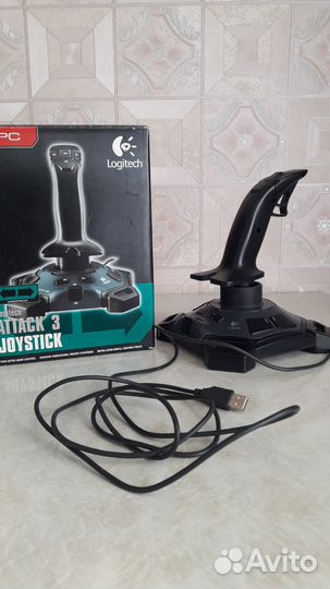 Джойстик игровой Logitech attack-3