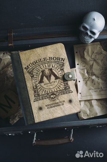 Блокнот из дерева с кожаным переплетом