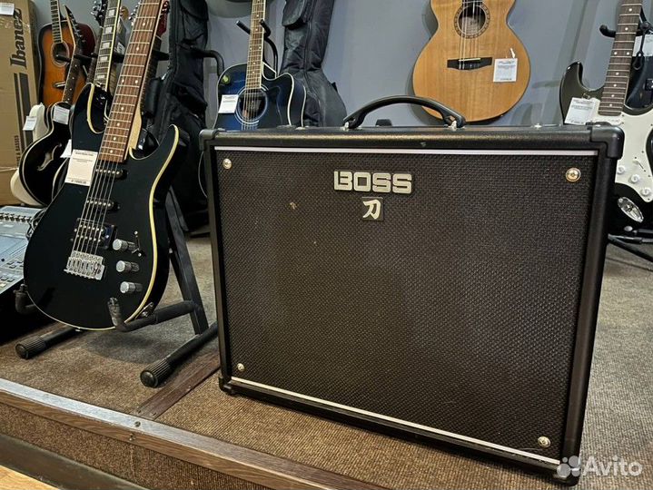 Комбоусилитель Boss Katana-100