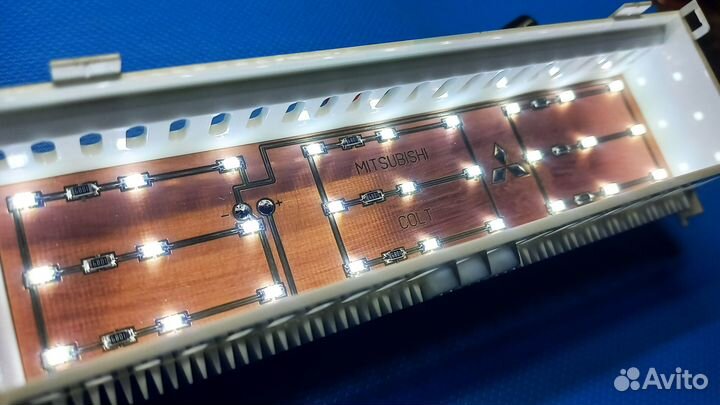 Ремонт бк Mitsubishi Colt, плата подсветки бк