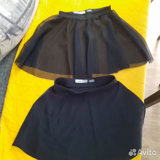 Продам купальник гимнастический, лосины и юбки